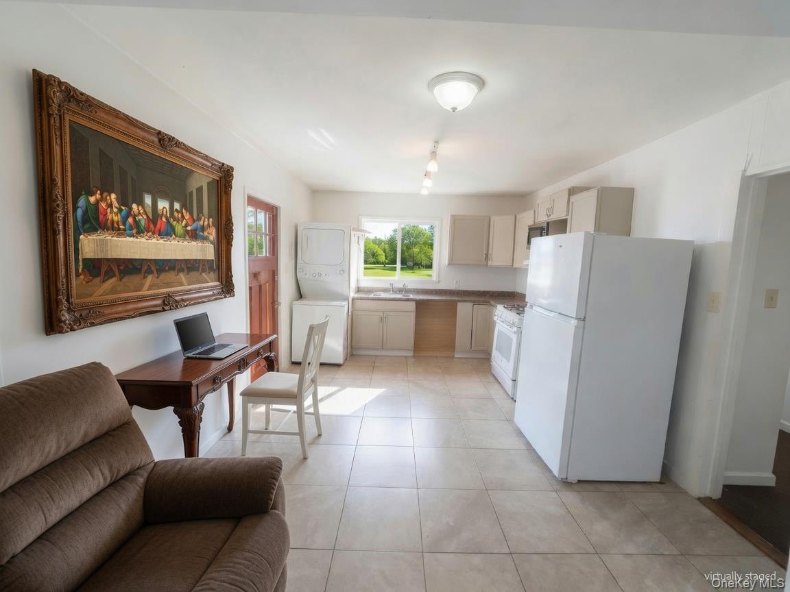 31 Spring Street, Unit 1 Haverstraw, NY 10927 - Photo 2 of 19