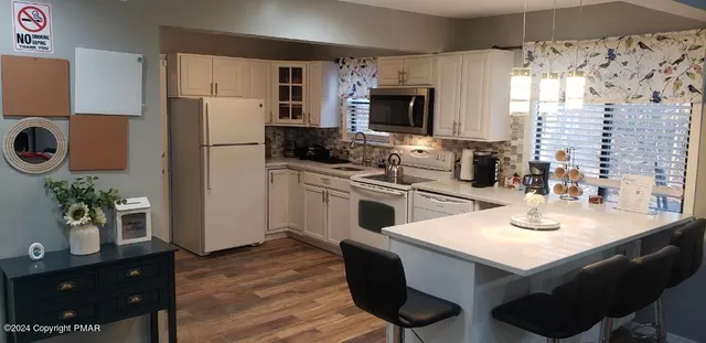 $299,999 | 9197 Buttonwood Court, Tobyhanna, PA 18466