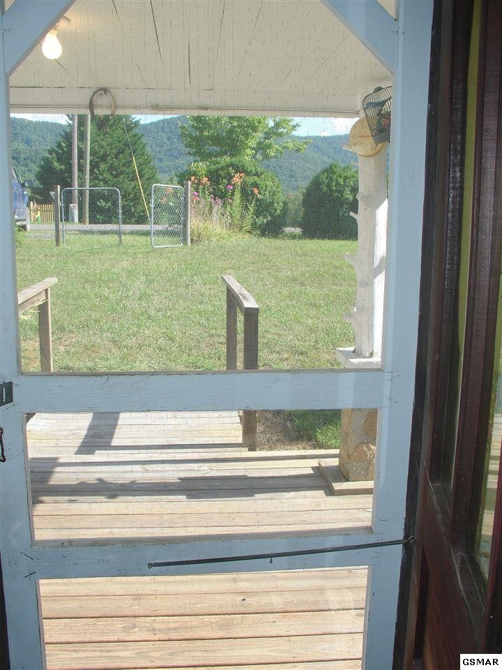 462 County Line Road Dandridge, TN 37725 - Photo 15 of 22