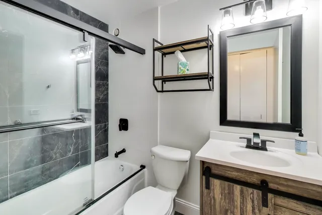 $2,000 | 899 South Plymouth Court, Unit 1005, Chicago, IL 60605