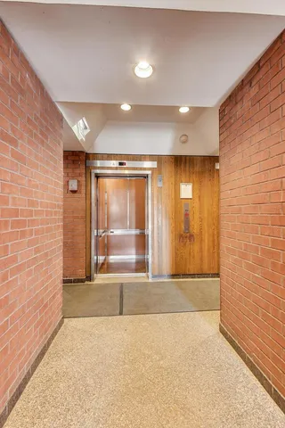 $2,000 | 899 South Plymouth Court, Unit 1005, Chicago, IL 60605