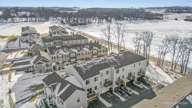 $295,000 | 2544 Alison Avenue, Pingree Grove, IL 60140