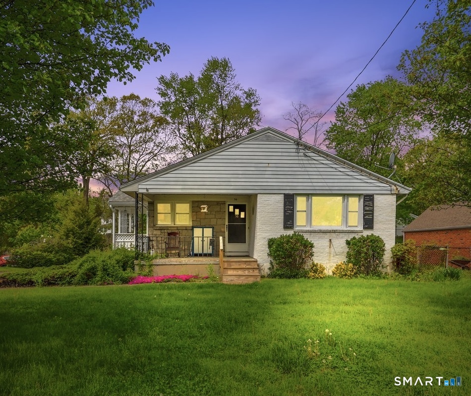 56 Oakwood Road Manchester, CT 06042 - Photo 1 of 23