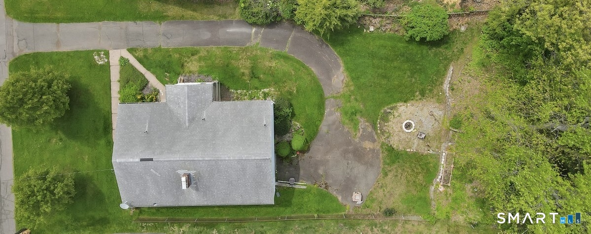 56 Oakwood Road Manchester, CT 06042 - Photo 20 of 23