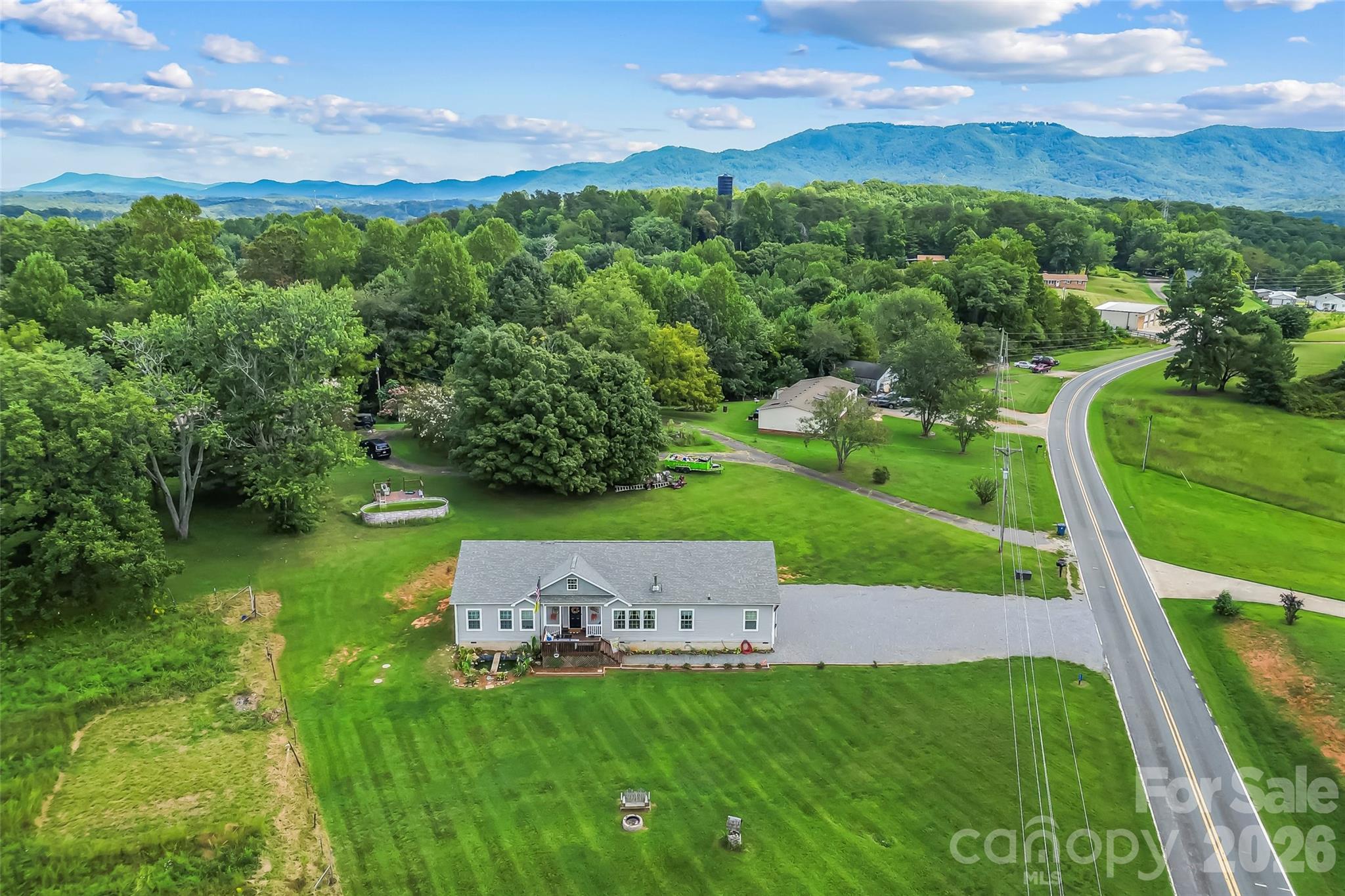 3740 Bennett Road Morganton, NC 28655 - Photo 37 of 41 Gallery Image 37