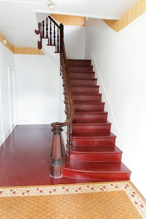 8 Merrick Street Worcester, MA 01609 - Photo 8 of 24 Gallery Image 8