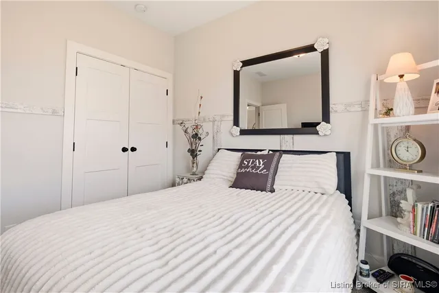 $289,900 | 1240 Majestic Pass, Jeffersonville, IN 47130