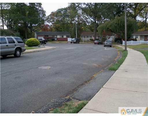 101 South Pennington Road New Brunswick, NJ 08901 - Photo 4 of 25 Gallery Image 4