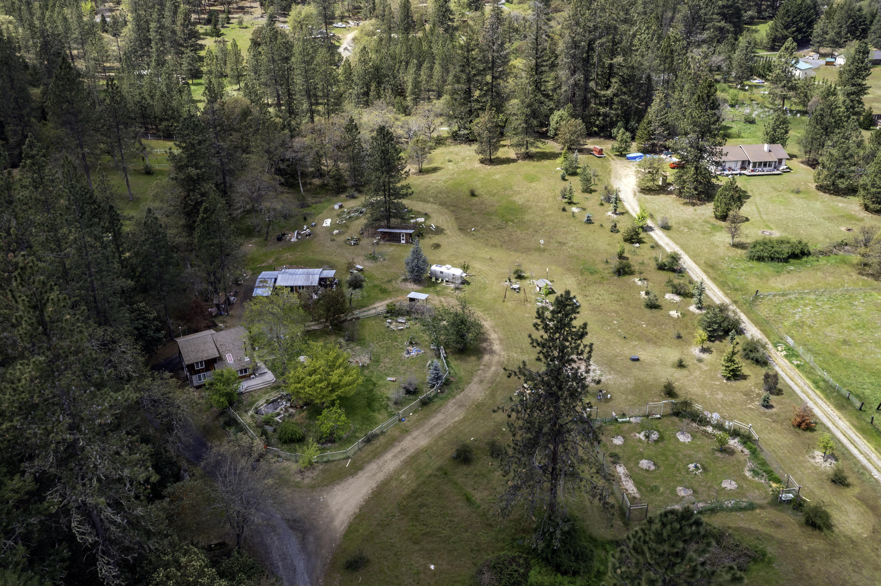 7810 Upper Applegate Road Jacksonville, OR 97530 - Photo 30 of 35 DJI_0586-HDR-Edit