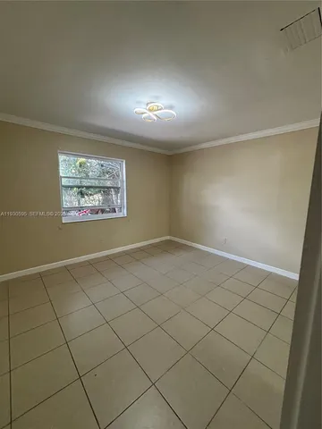 $2,350 | 724 Moffett Street, Unit F, Hallandale Beach, FL 33009