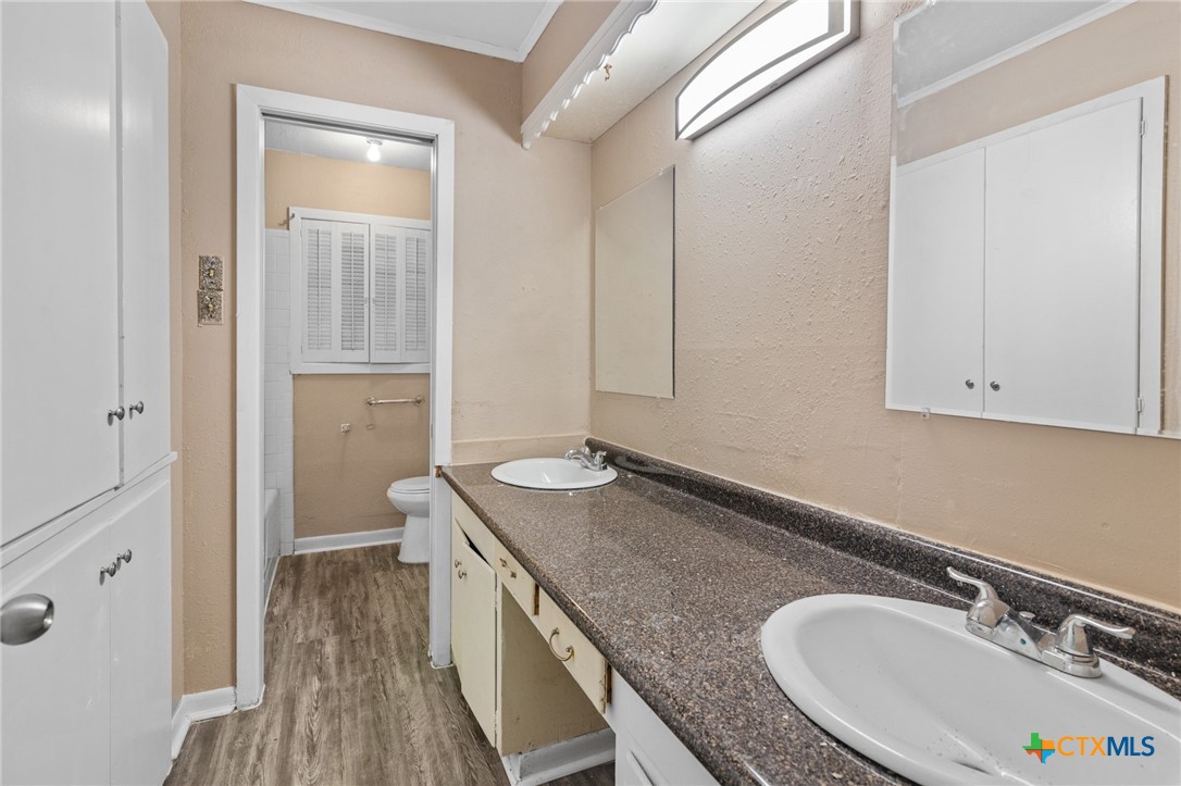 2512 East Airline Road Victoria, TX 77901 - Photo 12 of 19