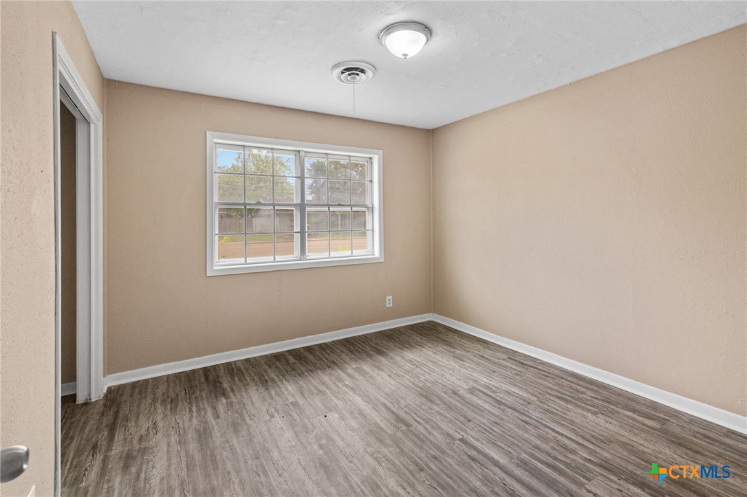 2512 East Airline Road Victoria, TX 77901 - Photo 15 of 19