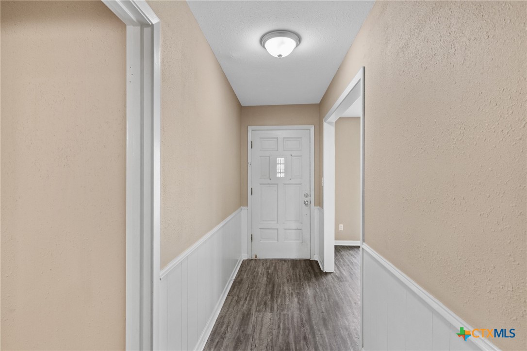 2512 East Airline Road Victoria, TX 77901 - Photo 4 of 19