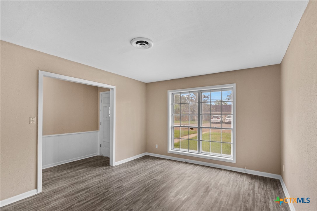 2512 East Airline Road Victoria, TX 77901 - Photo 5 of 19