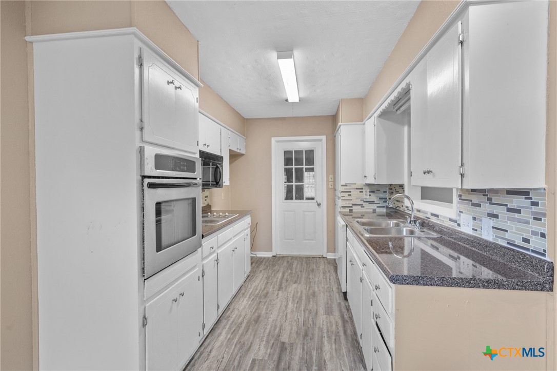 2512 East Airline Road Victoria, TX 77901 - Photo 10 of 19