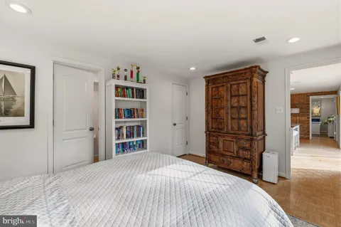 $1,175,000 | 7215 Marine Drive, Alexandria, VA 22307