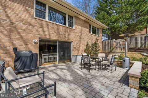 $1,175,000 | 7215 Marine Drive, Alexandria, VA 22307