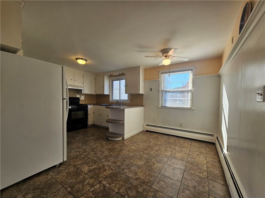 7 Rutherford Court, Unit 12 Warwick, RI 02886 - Photo 13 of 28 Gallery Image 13