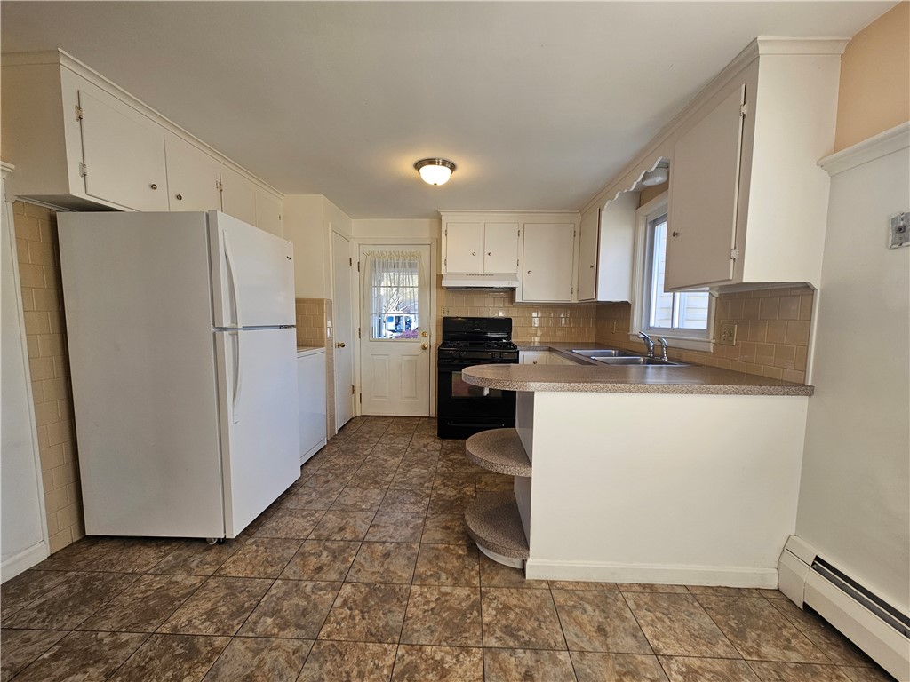 7 Rutherford Court, Unit 12 Warwick, RI 02886 - Photo 16 of 28 Gallery Image 16