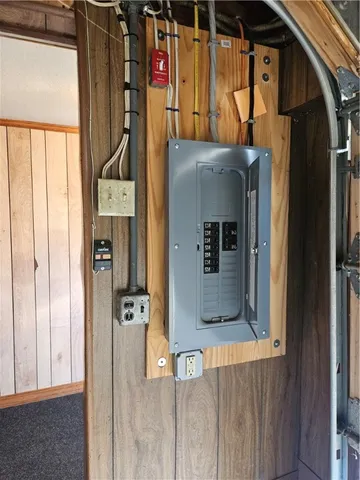 $325,000 | 7 Rutherford Court, Unit 12, Warwick, RI 02886