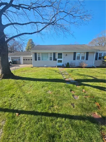 $325,000 | 7 Rutherford Court, Unit 12, Warwick, RI 02886