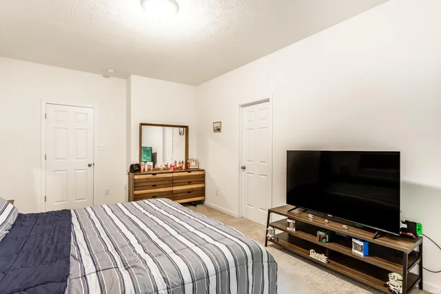 $379,900 | 7469 West Natalie Drive, Bloomington, IN 47404