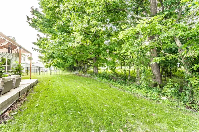 $379,900 | 7469 West Natalie Drive, Bloomington, IN 47404