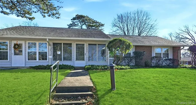 $319,900 | 128 D Exmore Court, Ridge, NY 11961