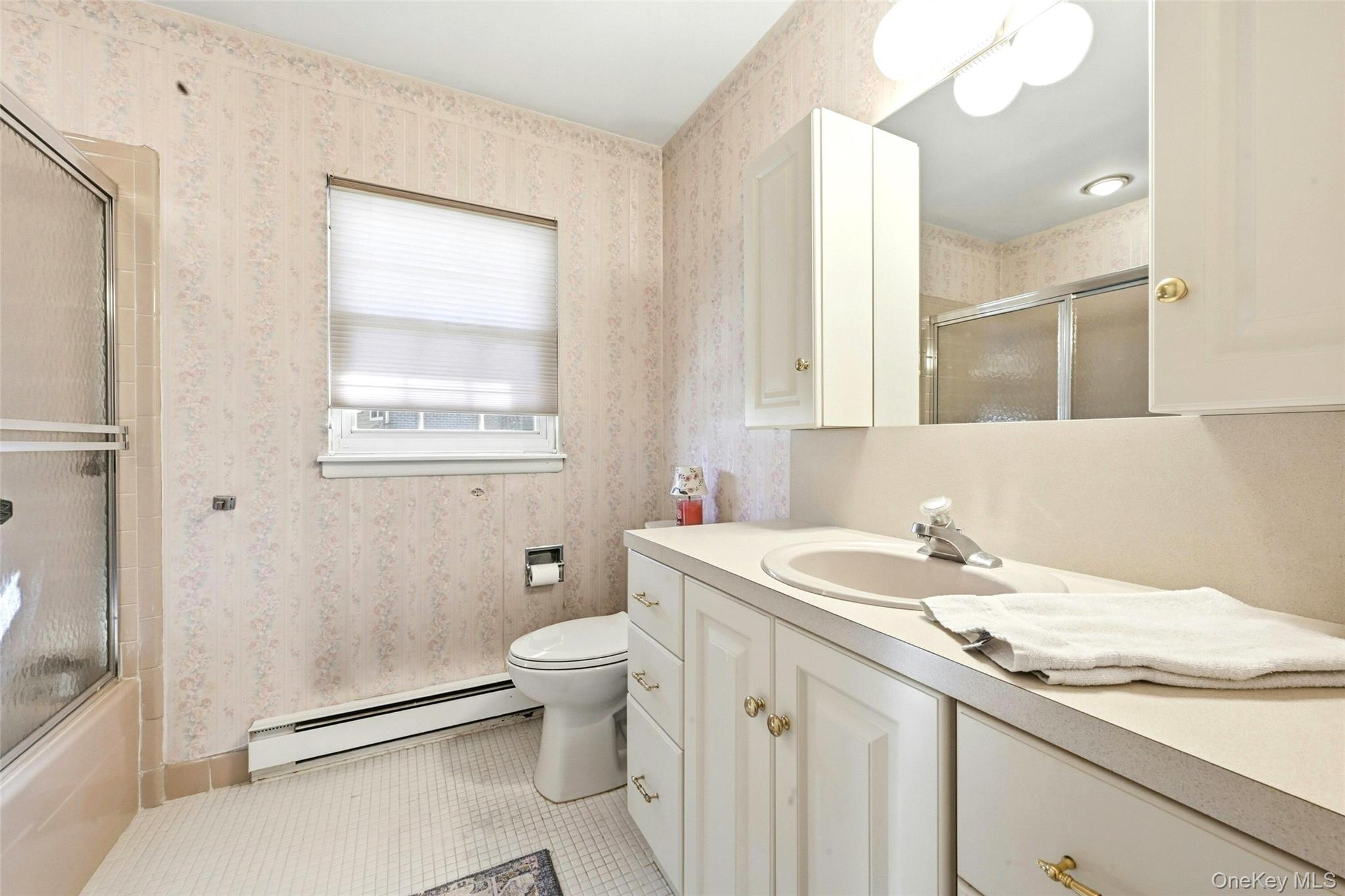 128 D Exmore Court Ridge, NY 11961 - Photo 21 of 45