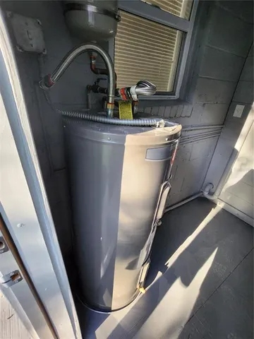 $1,450 | 2147 Northwest 1st Street, Ocala, FL 34475