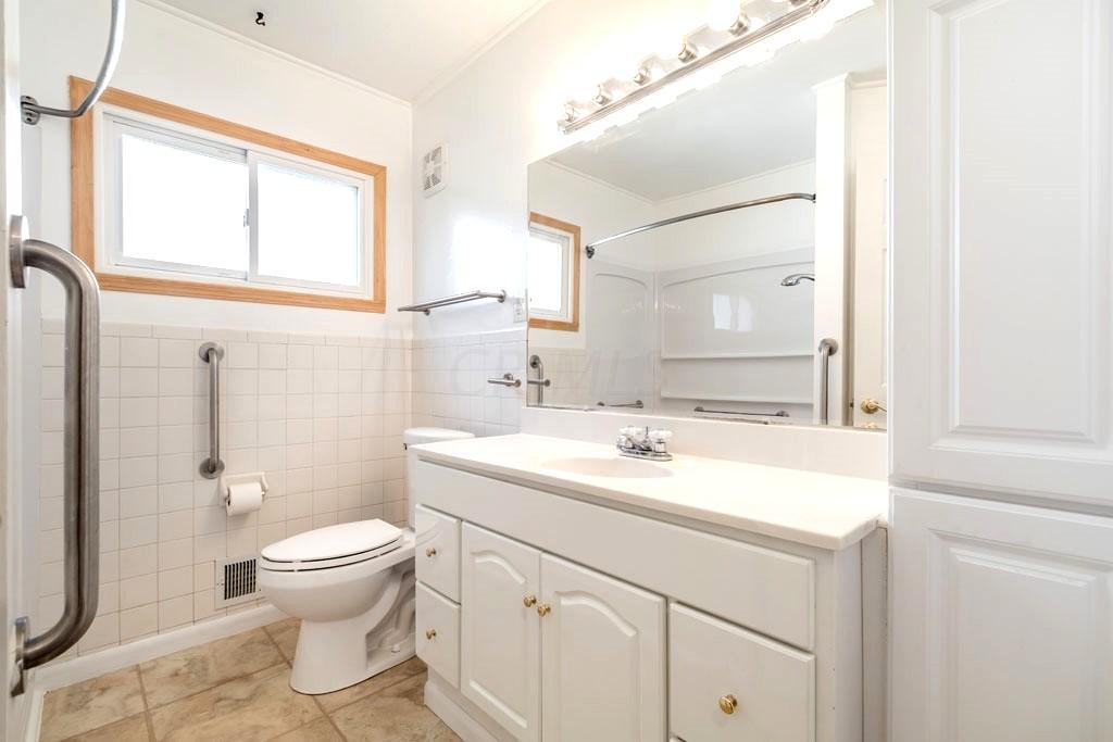 1289 Country Club Road Columbus, OH 43227 - Photo 21 of 31 Gallery Image 21