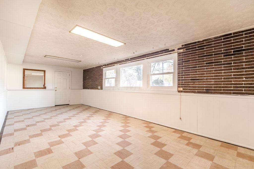 1289 Country Club Road Columbus, OH 43227 - Photo 23 of 31 Gallery Image 23