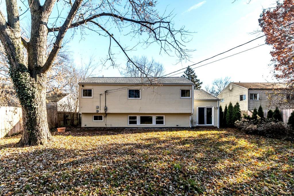 1289 Country Club Road Columbus, OH 43227 - Photo 28 of 31 Gallery Image 28