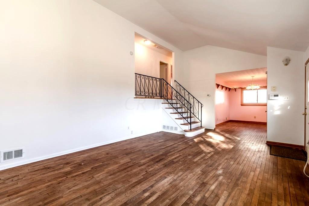 1289 Country Club Road Columbus, OH 43227 - Photo 4 of 31 Gallery Image 4