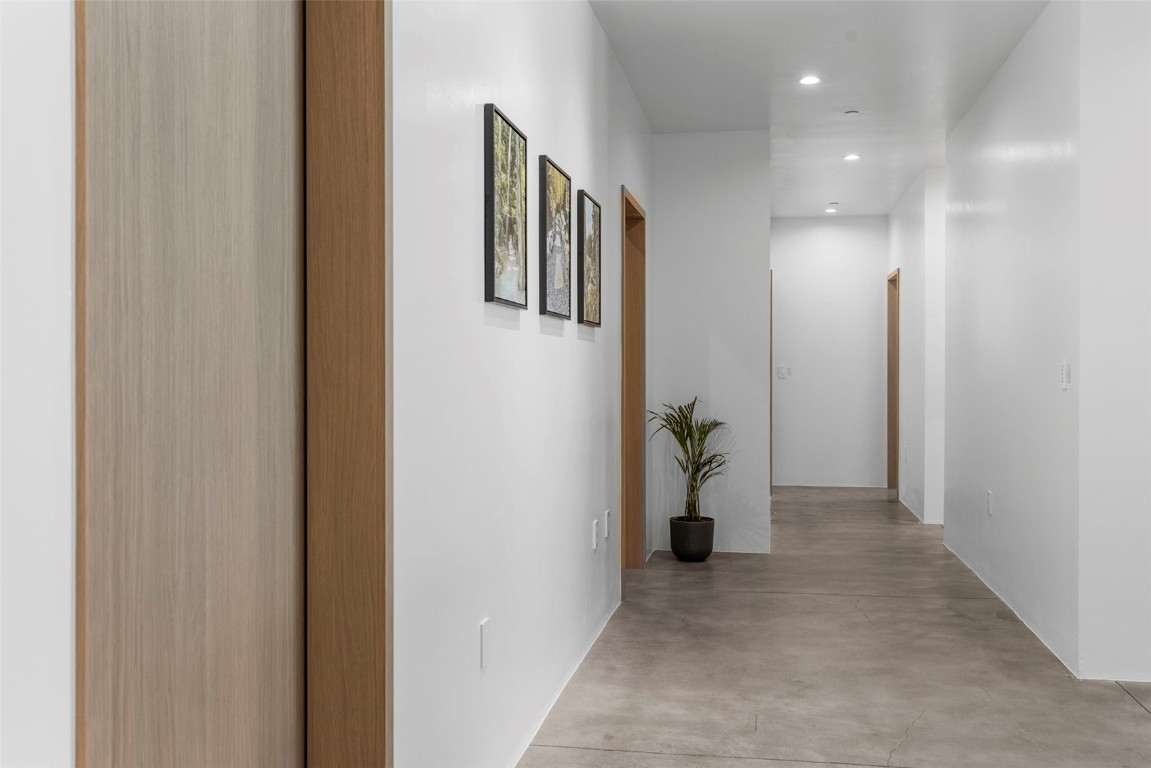 149 Game Trail Road Silverthorne, CO 80498 - Photo 24 of 49 a view of hallway with elevator