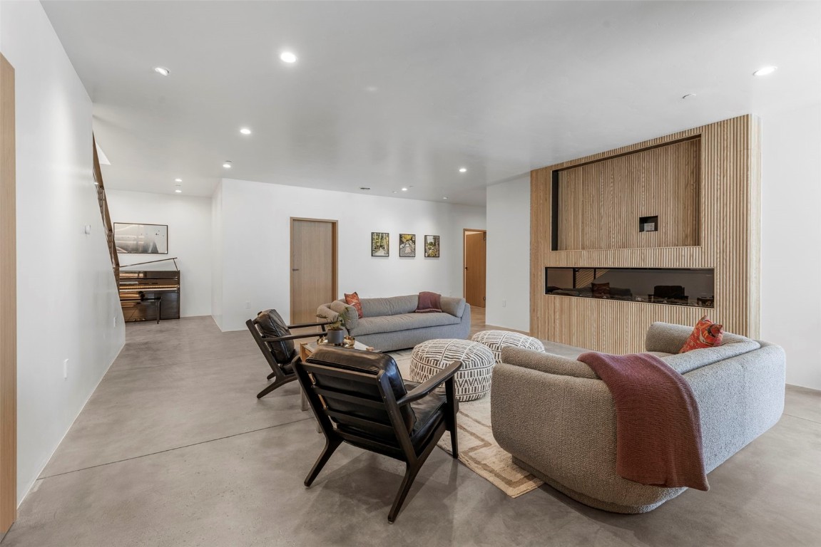 149 Game Trail Road Silverthorne, CO 80498 - Photo 26 of 49 a living room with furniture and a table