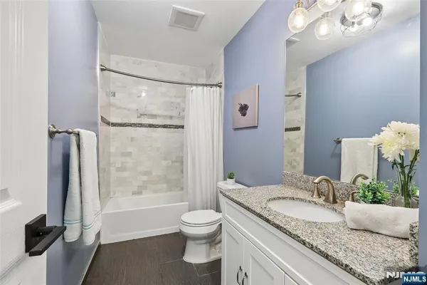 $795,000 | 829 Garden Street, Unit B, Hoboken, NJ 07030