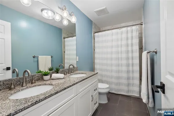 $795,000 | 829 Garden Street, Unit B, Hoboken, NJ 07030