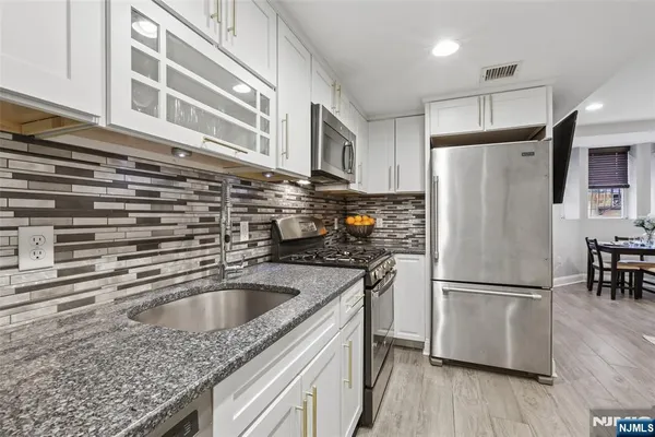$795,000 | 829 Garden Street, Unit B, Hoboken, NJ 07030