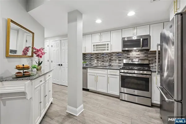 $795,000 | 829 Garden Street, Unit B, Hoboken, NJ 07030