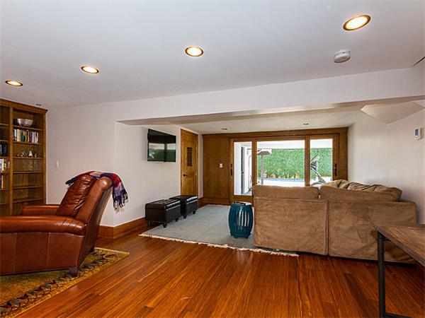 35 Beaver Brook Road Waltham, MA 02452 - Photo 14 of 23 Gallery Image 14