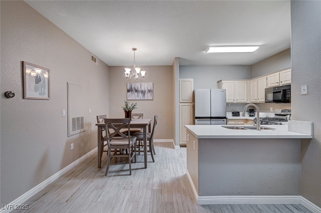 Undisclosed Address Henderson, NV 89014 - Photo 4 of 14