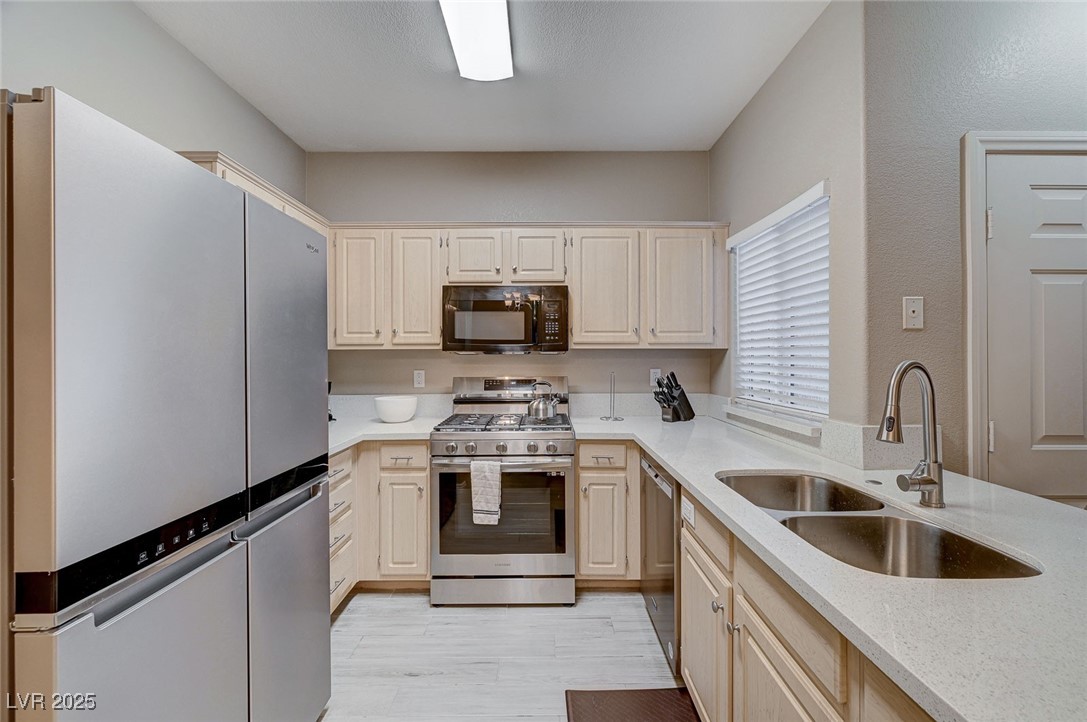 Undisclosed Address Henderson, NV 89014 - Photo 7 of 14