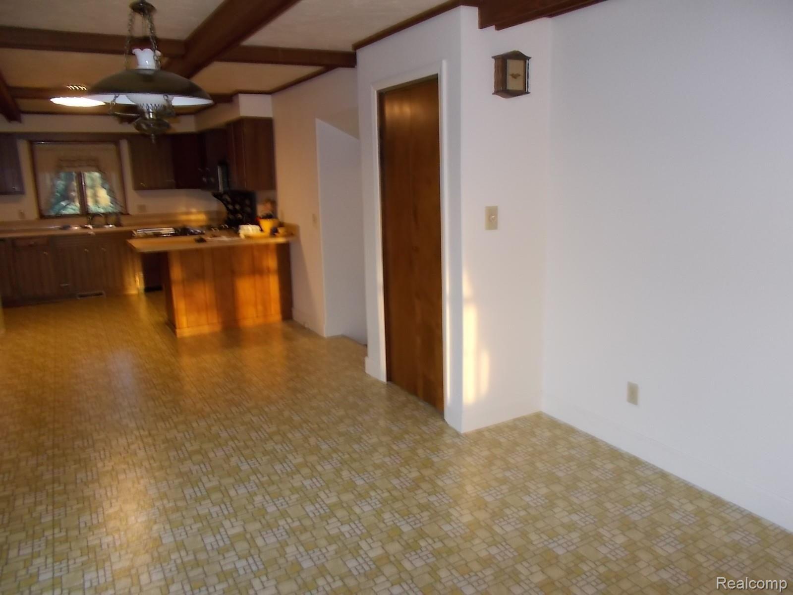 2590 North Graf Road Caro, MI 48723 - Photo 11 of 22 DSCN3209.JPG