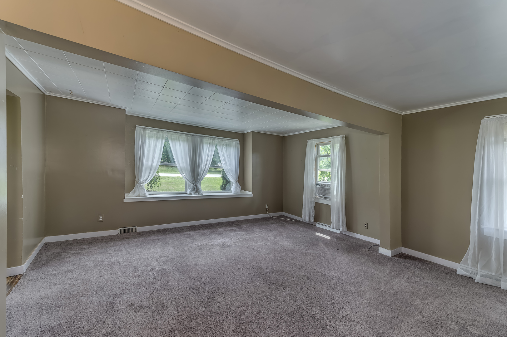 21136 Hillside Road Frankfort, IL 60423 - Photo 4 of 18