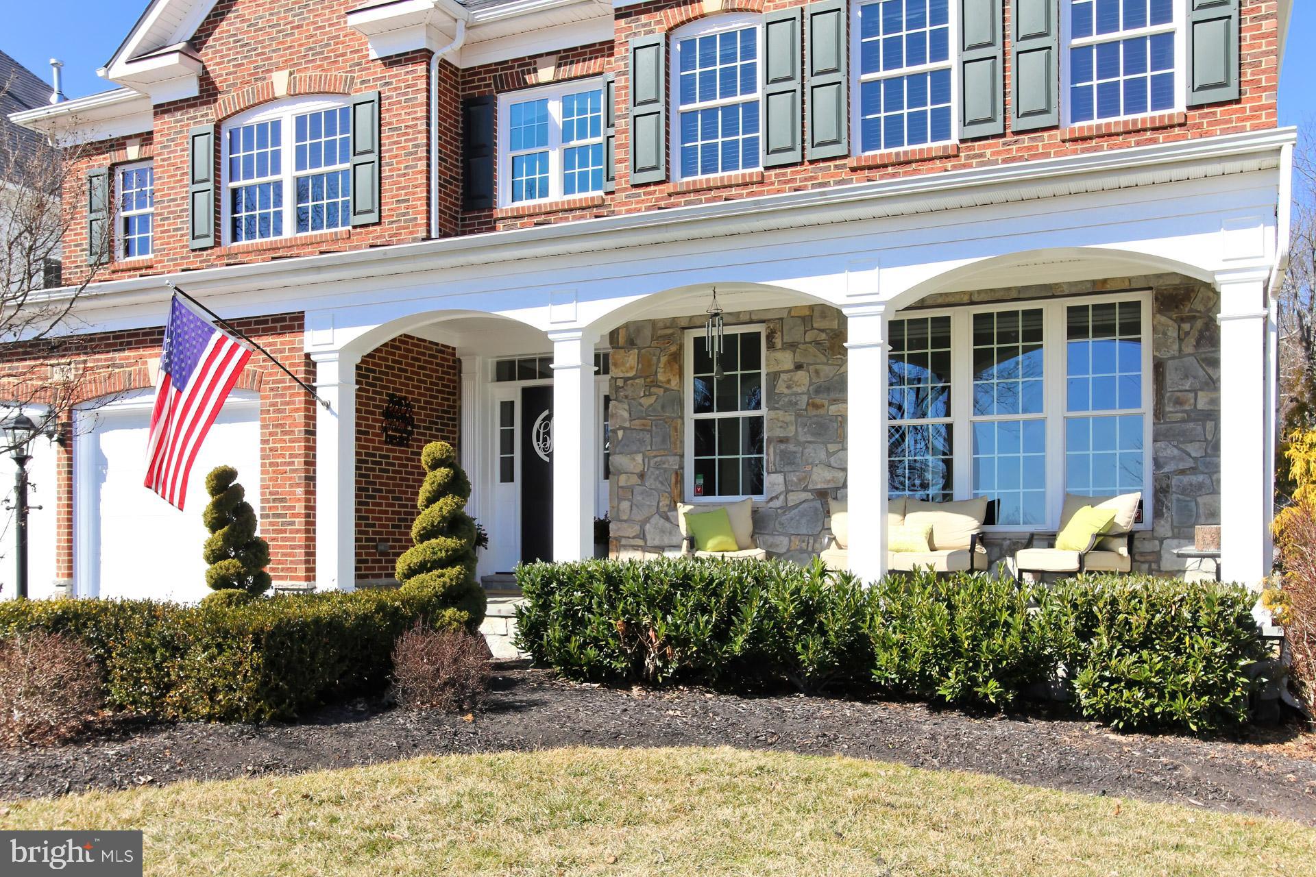 42342 Rising Moon Place Ashburn, VA 20148 - Photo 5 of 70 Gallery Image 5