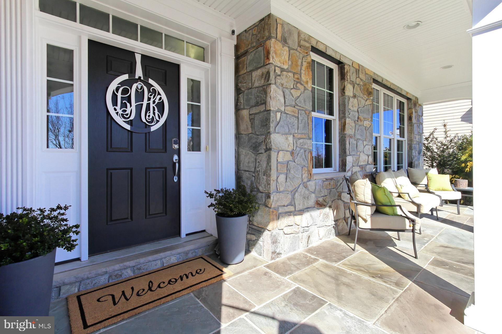 42342 Rising Moon Place Ashburn, VA 20148 - Photo 6 of 70 Gallery Image 6