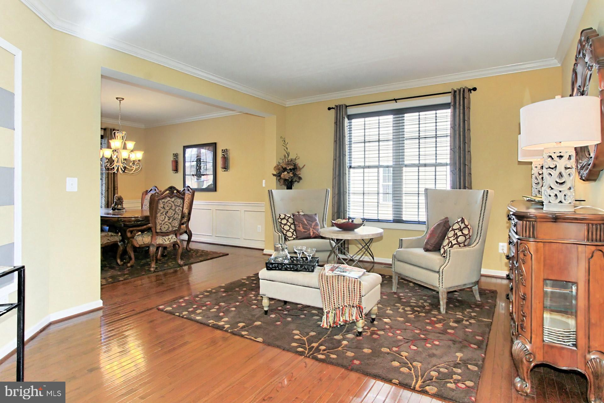 42342 Rising Moon Place Ashburn, VA 20148 - Photo 8 of 70 Gallery Image 8
