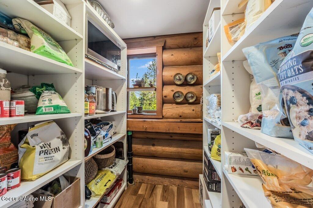 3018 South Signal Point Road Post Falls, ID 83854 - Photo 21 of 117 Pantry