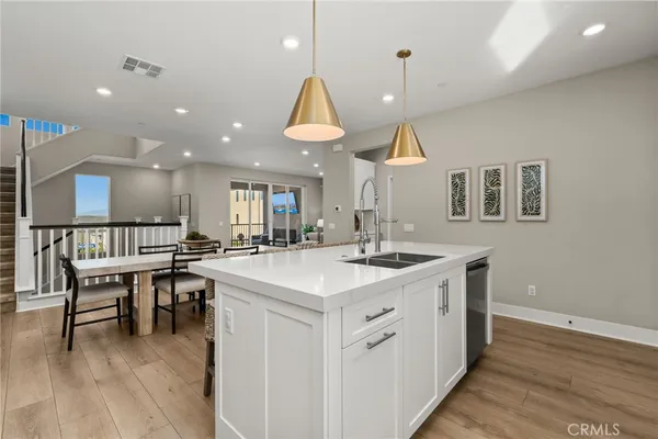 $1,675,000 | 15431 Van Lodensteyn Way, San Diego, CA 92129